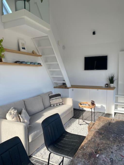 The Conservatory Cosy & Romantic Little House - Central Between Gent Antwerpen Brussel & Brugge Λόκερεν Εξωτερικό φωτογραφία